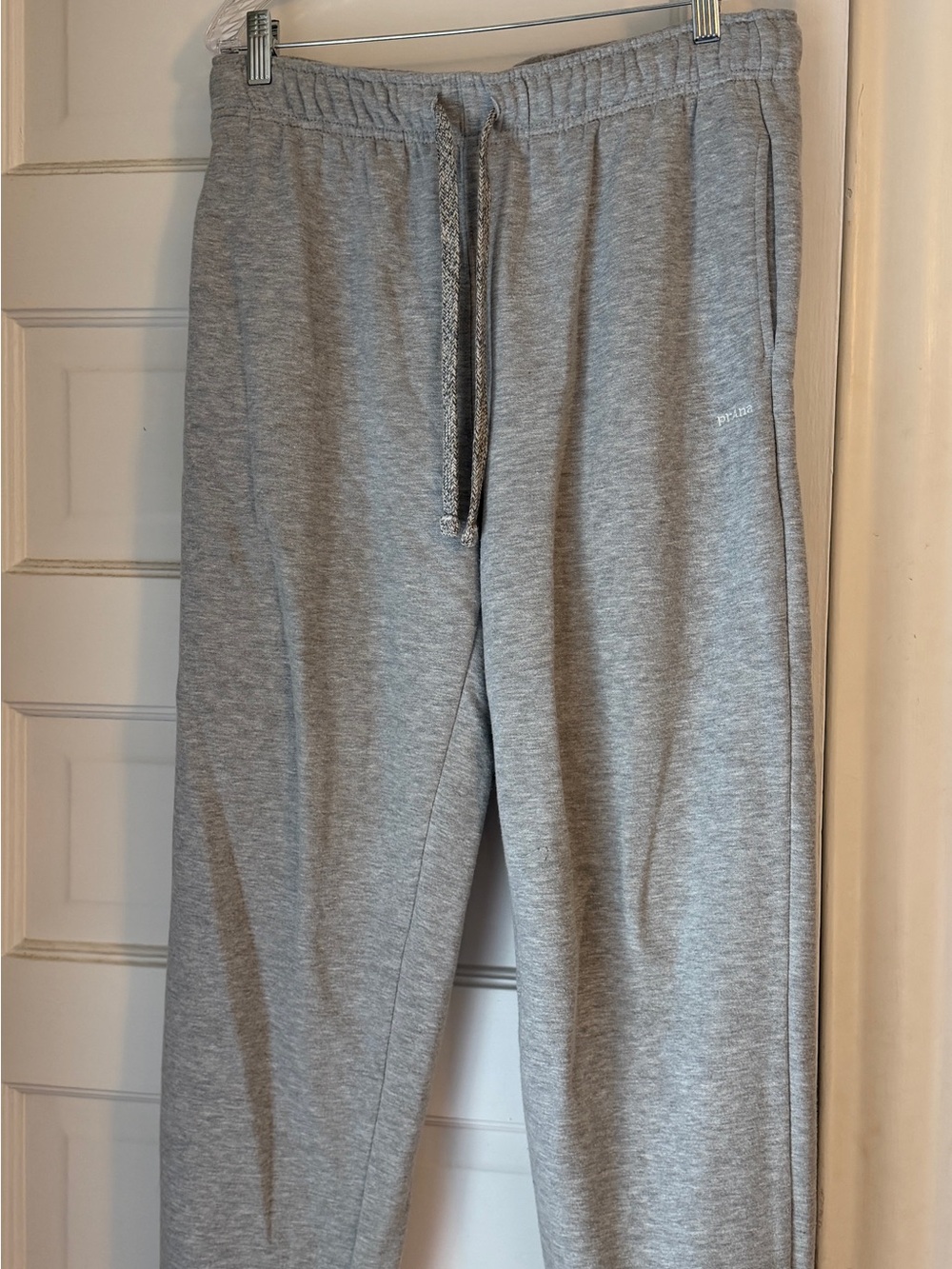 Women’s Prana Fleece Grey Sweatpants with Drawstring Waist